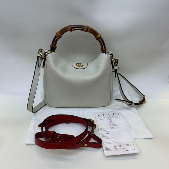 Gucci Handbags - Gucci Women Pre-Owned Bag Brand New Condition